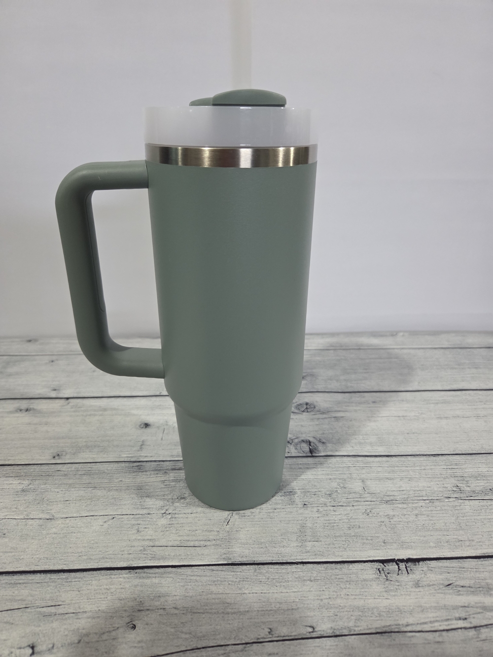 Stanley 30oz Tumbler - Picture 3 of 9
